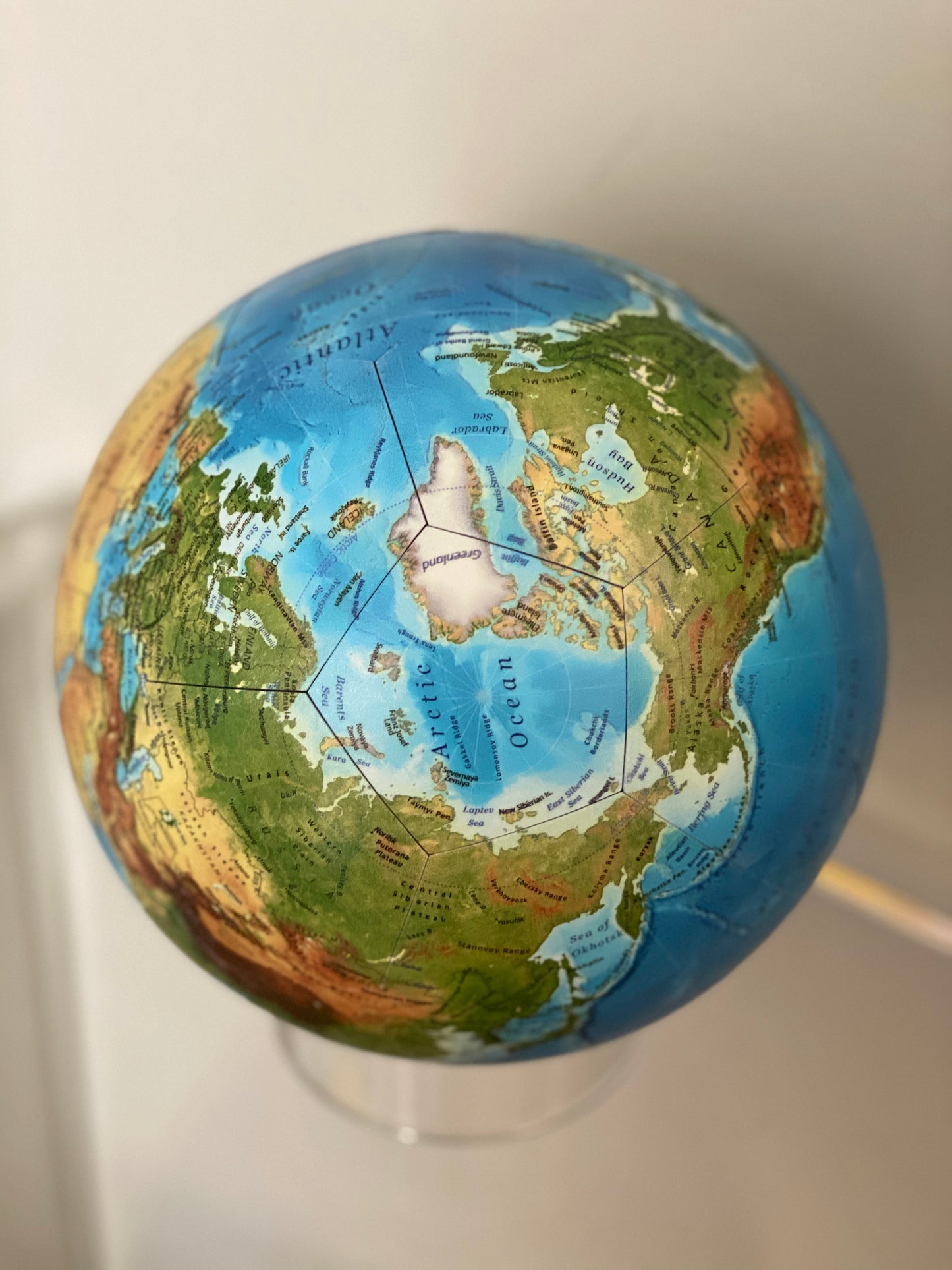 Earth - Classic Relief Globe